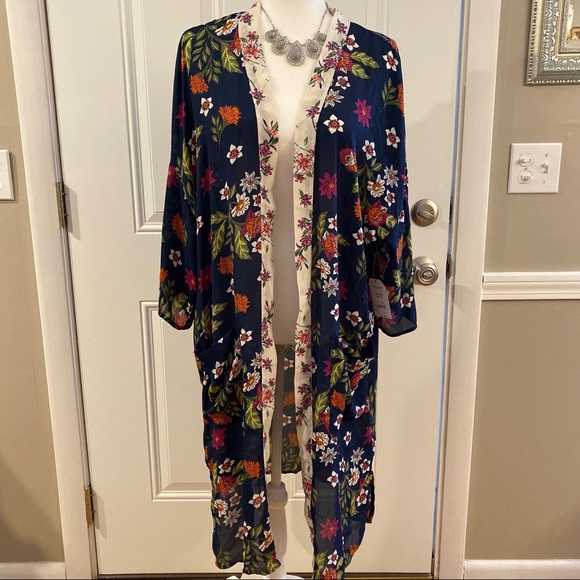 Time and Tru Tops - 2/$15 or 3/$20- floral kimono